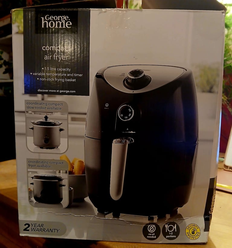 image for Compact air fryer