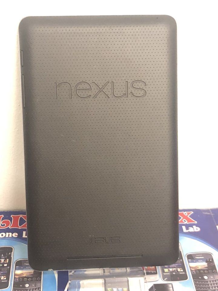 Asus Nexus Tablet for Spare Parts and for Repairs with Working LCD SCREEN