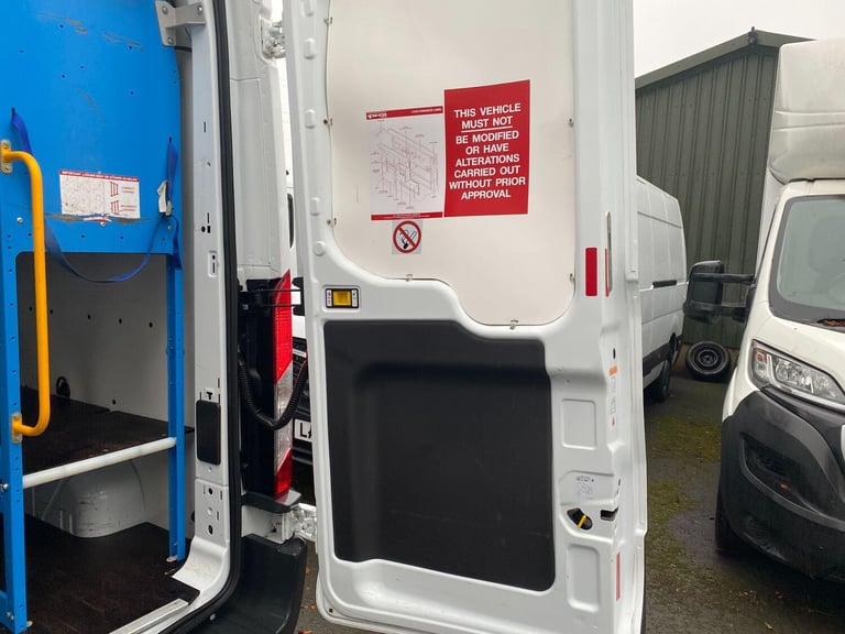  Ford Transit 2.0 350 EcoBlue FWD L2 H3 Euro 6 5dr Diesel Manual