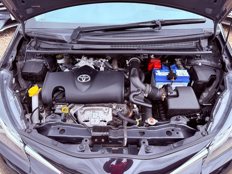 TOYOTA YARIS 1.5 VVT-i Icon Tech 2018