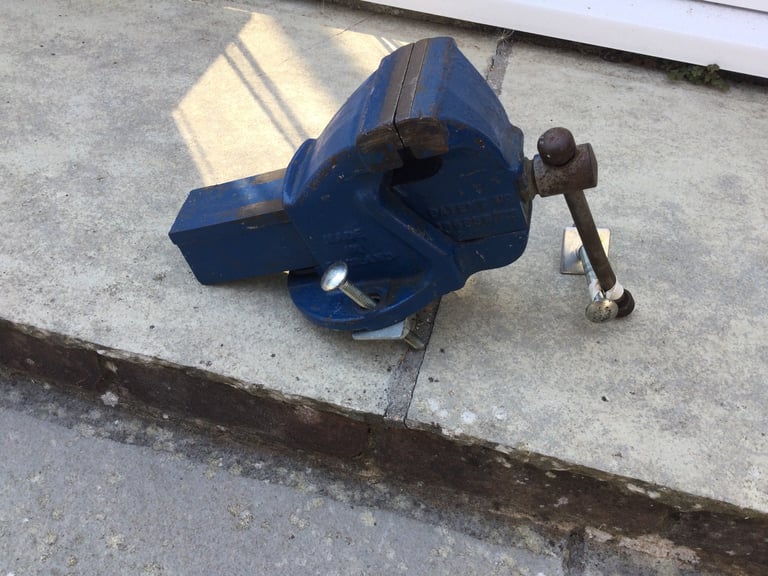 image for Record bench vice 3 1/2” no.2