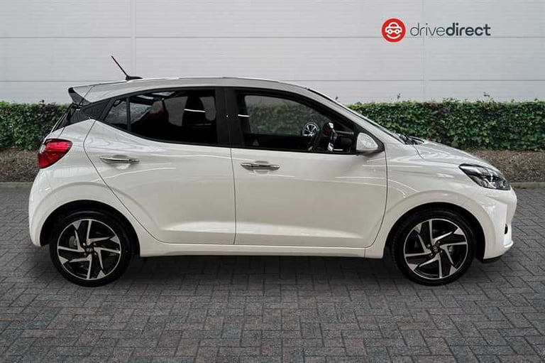 2025 Hyundai i10 1.2 Premium Hatchback 5dr Petrol Auto Euro 6 (s/s) (79 ps) Hatchback Petrol Auto...