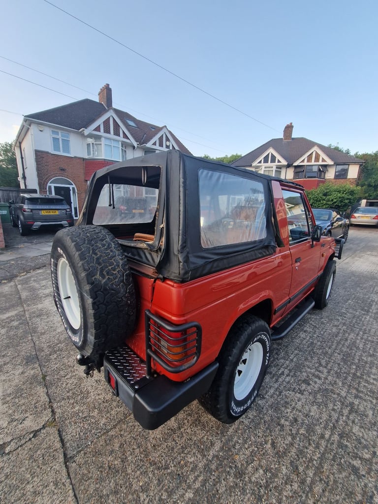 Left Hand Drive Mitsubishi Shogun/Pajero