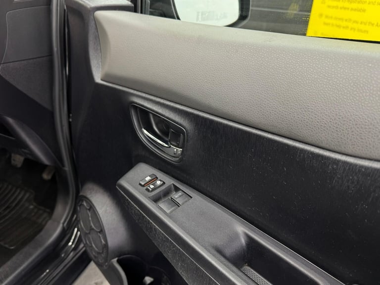 TOYOTA YARIS 1.4 D-4D TR 2012