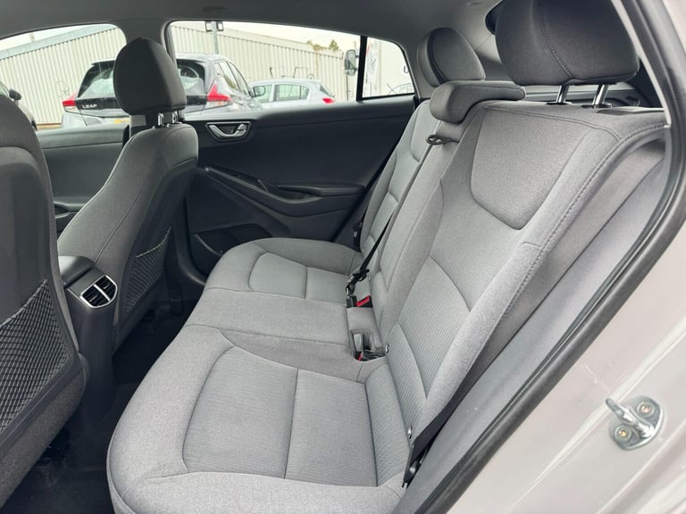 2022 Hyundai IONIQ 1.6 h-GDi Premium DCT Euro 6 (s/s) 5dr HATCHBACK Petrol/Electric Hybrid Automatic