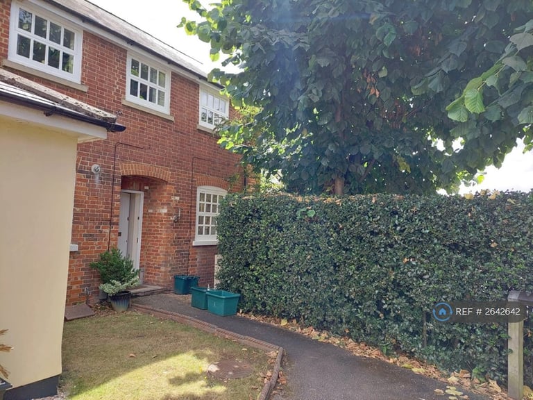 1 bedroom in Neptune Court, Colchester, CO1 (#2642642)