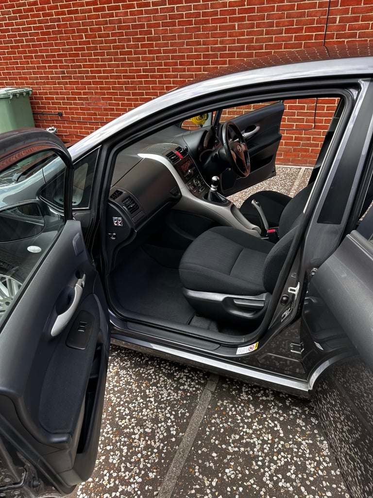 Toyota, AURIS, Hatchback, 2008, Manual, 1998 (cc), 5 doors