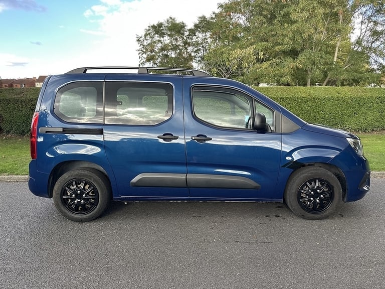 2019 Vauxhall Combo Life Turbo Design MPV Petrol Manual