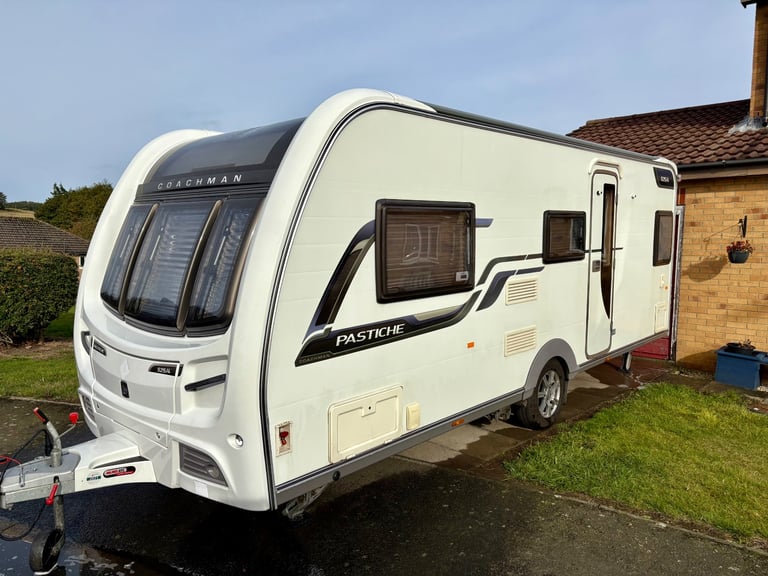 image for 2014 Coachman Pastiche 525/4