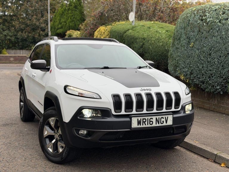 2016 Jeep Cherokee 3.2 V6 Trailhawk Auto 4WD Euro 6 5dr ESTATE Petrol Automatic