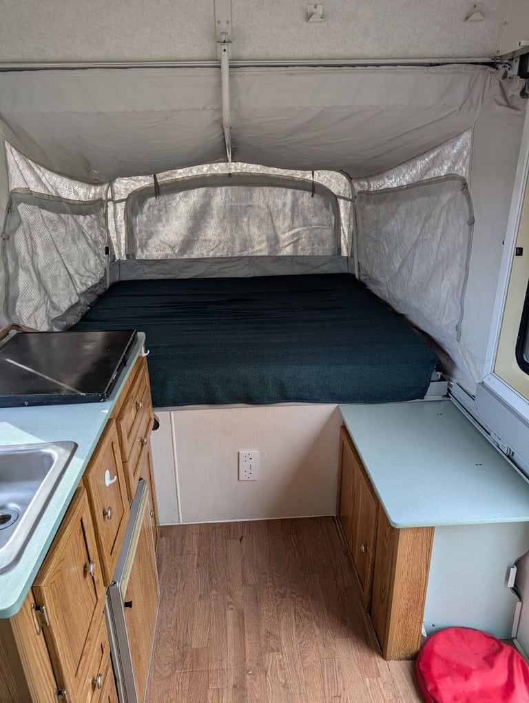 Coleman CapeCod folding camper 