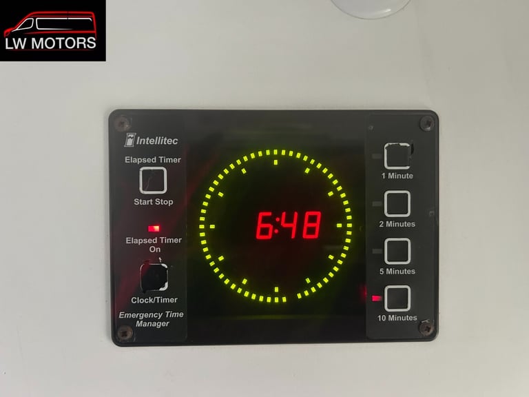 MERCEDES BENZ SPRINTER 519 CDI DIRECT EX AMBULANCE SERIVICS 2017 17 REG EURO 6