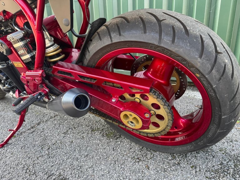 Triumph Daytona 900 CRK Custom Show Bike built by JWA Motorcyles Cafe Racer Kit