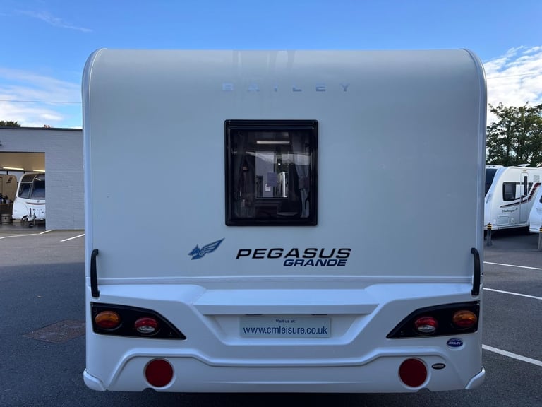 2019 BAILEY PEGASUS GRANDE PALERMO, 6 BERTH, FIXED BUNK BEDS, WIDE BODY