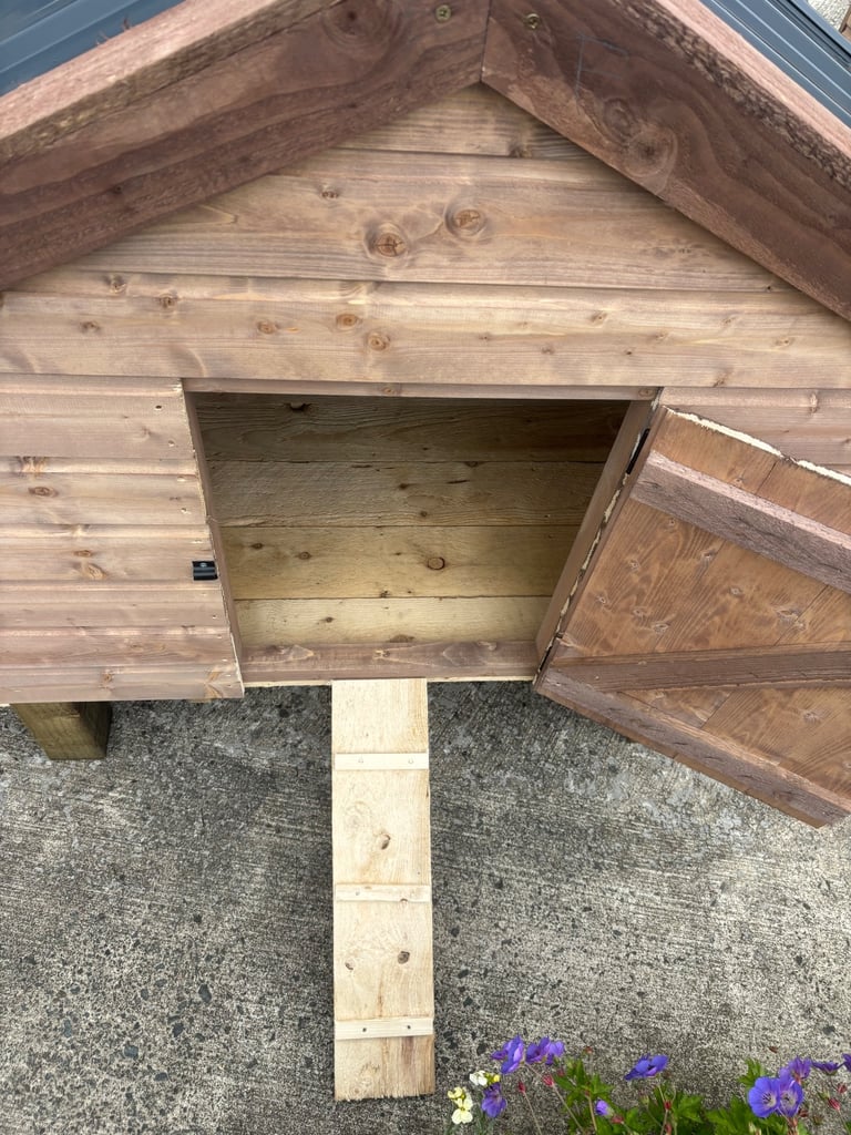 Chicken Coop - New - 6FT x 5FT