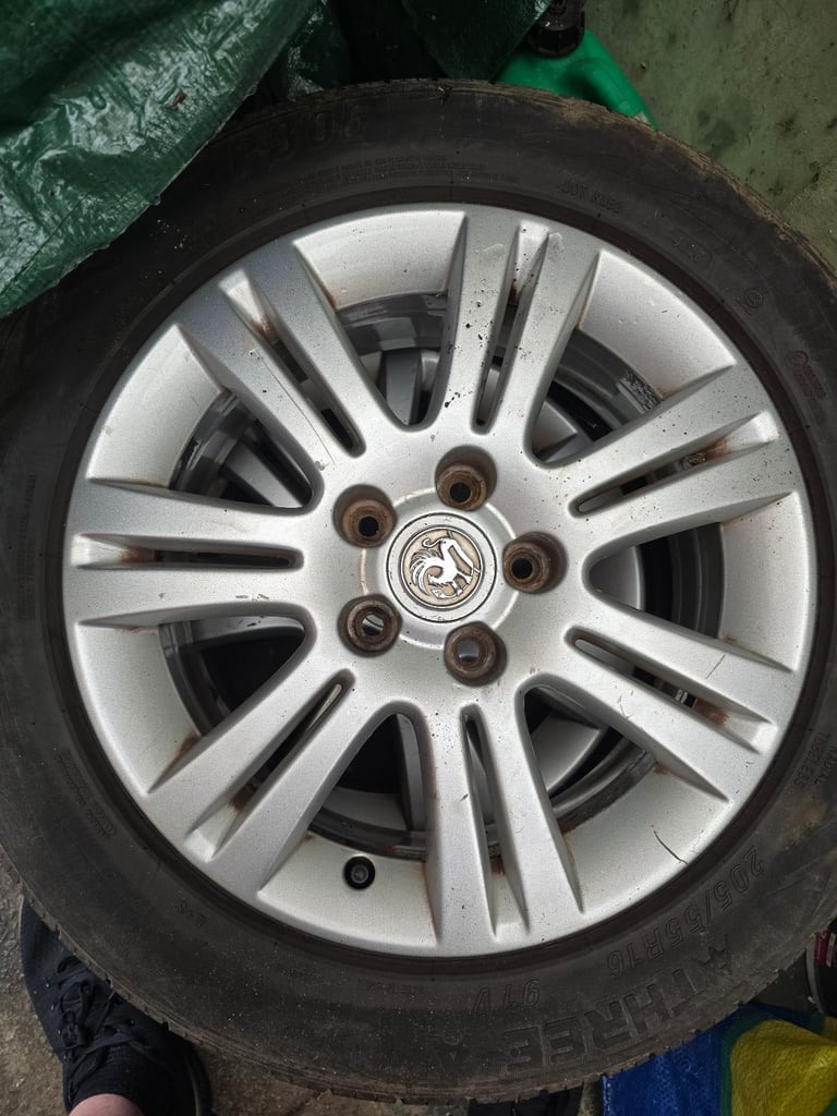 Zafira b alloys wheels 2010