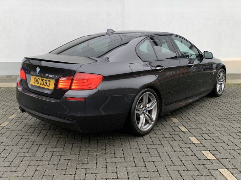 2011 (61) BMW 5 Series 2.0 525D M Sport Automatic Diesel 4-Door