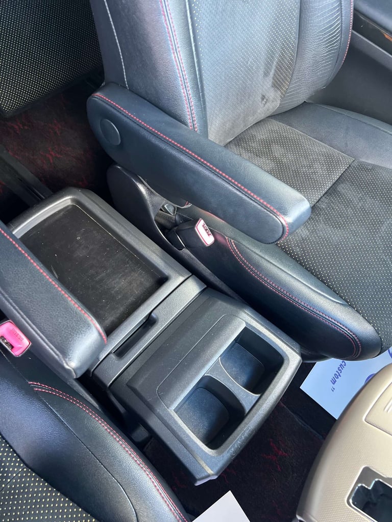 2014 Toyota Vellfire 2.4+GOLDEN EYES+GRADE 4B+FRESH IMPORT+ MPV Petrol Automatic