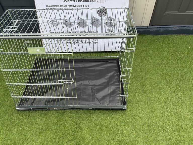 Dog crate for car 