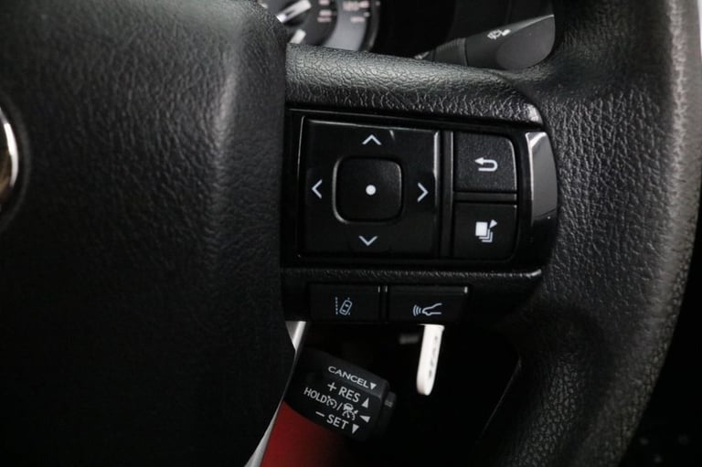 2022 Toyota Hilux 2.4 D-4D Active Pickup Double Cab 4WD 150 BHP Euro 6 ULEZ Free PICKUP Diesel Ma...