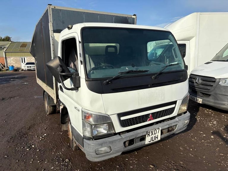  Mitsubishi Canter Canter 3C13-25 SWB Flatbed Manual