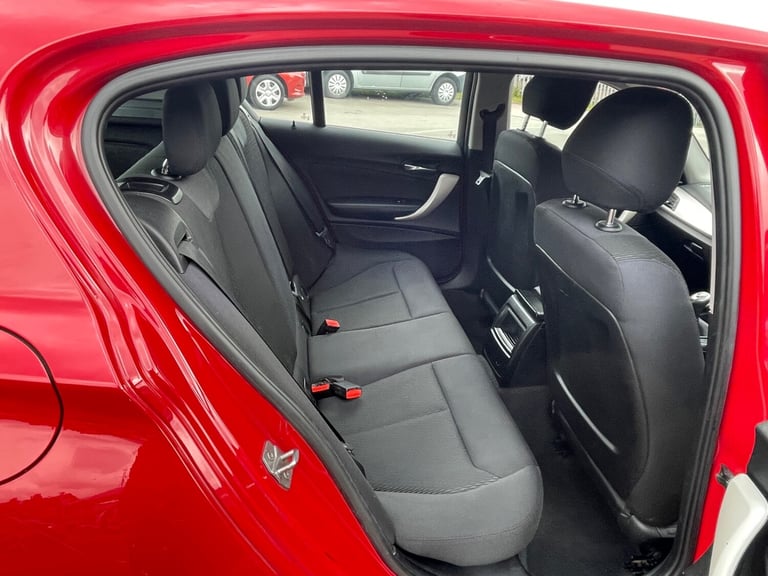 2014 BMW 1 Series 116d EfficientDynamics 5dr HATCHBACK Diesel Manual