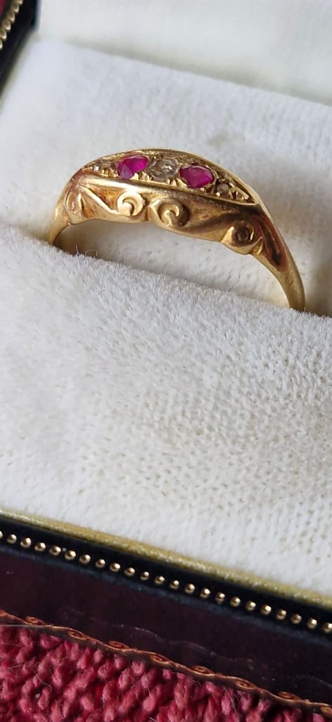 image for 18ct carat gold diamond Ruby ring