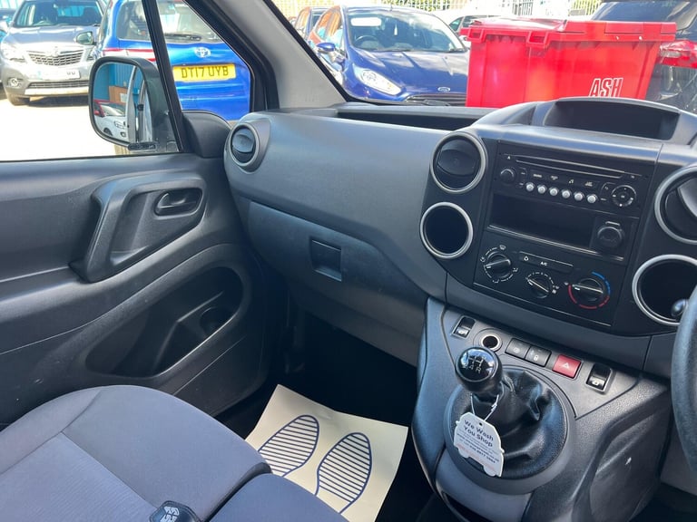 2013 Peugeot Partner 850 1.6 HDi 92 Professional Van PANEL VAN DIESEL Manual