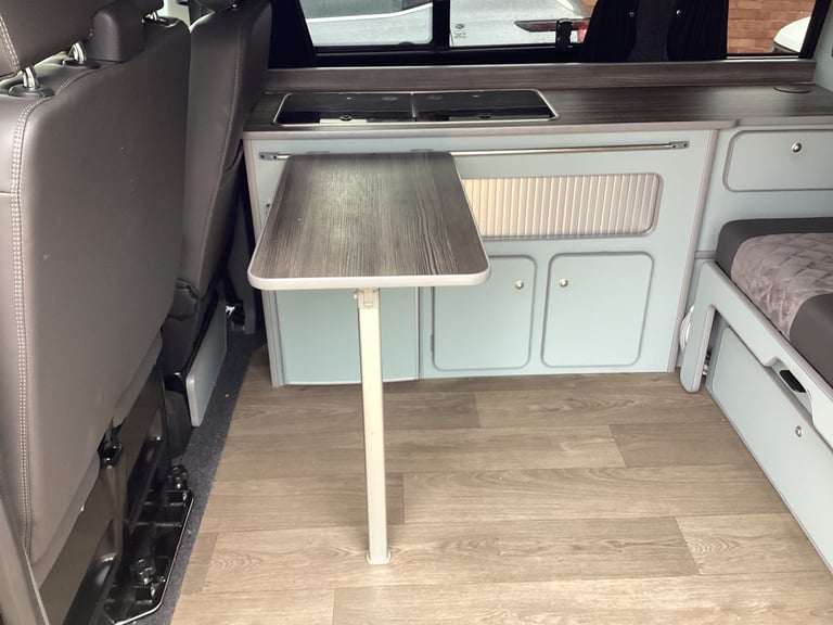 Volkswagen, Transporter Camper Van. 