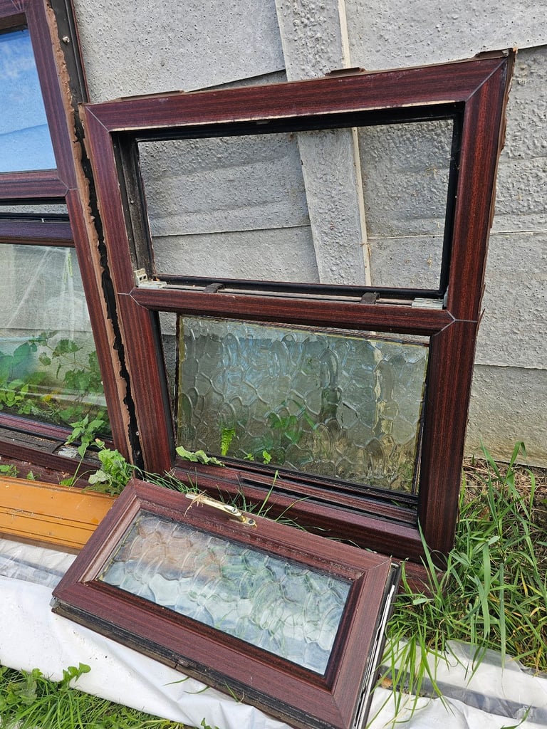 Used Windows 