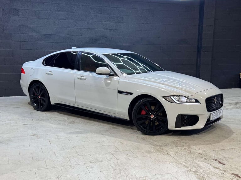 2016 Jaguar XF 3.0 XF V6 S D Auto 4dr Saloon Diesel Automatic
