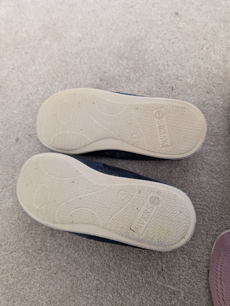 Men's or women's slippers