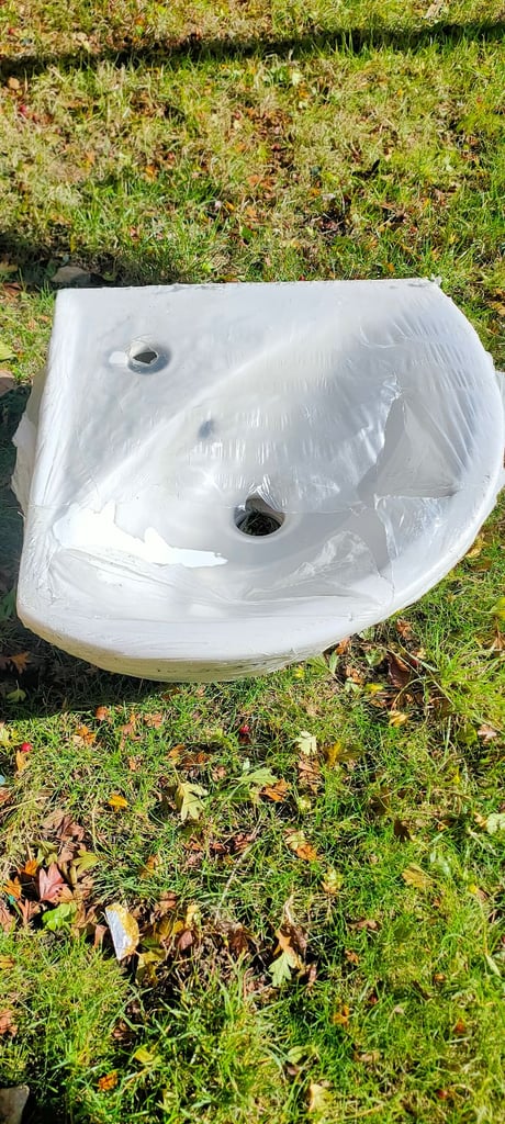 image for Cloakroom Corner Basin