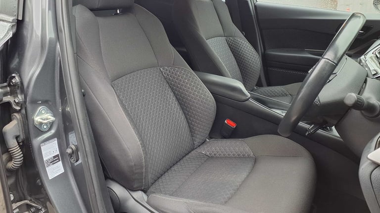  Toyota C-HR 1.8 Hybrid Icon 5dr CVT Hatchback Hybrid Ele Automatic