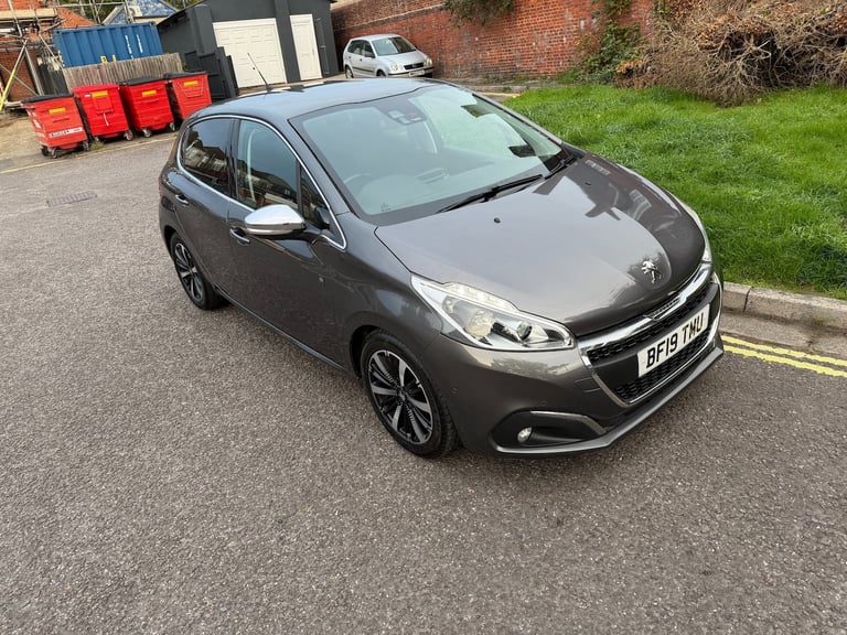 2019 Peugeot 208 1.2 PureTech Tech Edition Hatchback 5dr Petrol Manual Euro 6