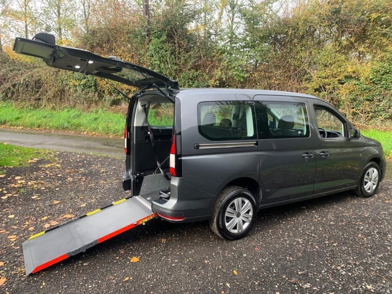  Volkswagen Caddy Maxi 1.5 TSI 116 5dr WHEELCHAIR ACCESSIBLE VEHICLE 5 SEATS
