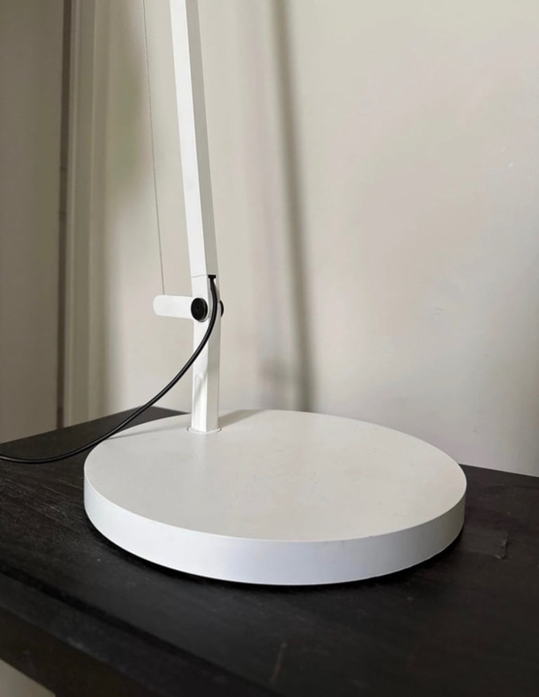 Artemide Demetra Lamp