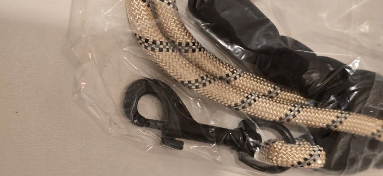 Dog harness and Leash. Size M