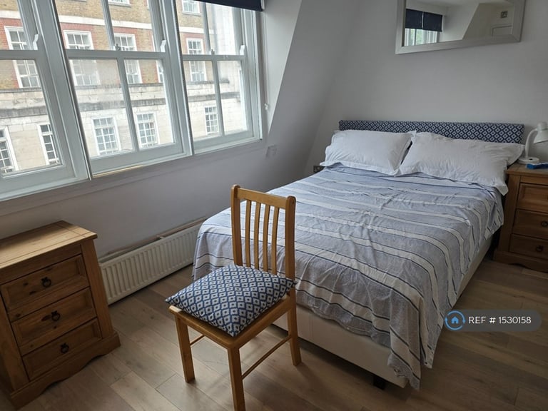 1 bedroom flat in Finborough Road, London, SW10 (1 bed) (#1530158)