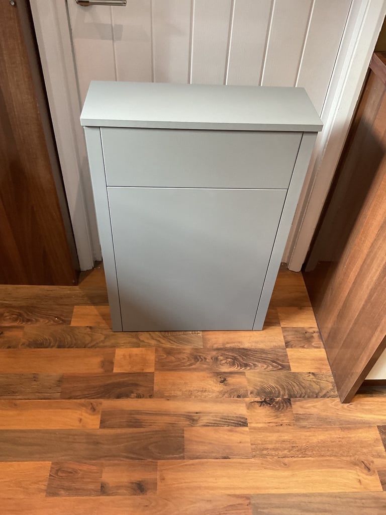 Bayswater plummet grey, tall boy, complete toilet set and matching 800 mirror RRP £2200++