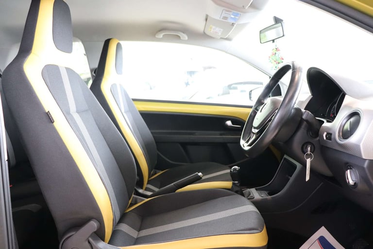 2016 Volkswagen up! 1.0 High Up 3dr Hatchback Petrol Manual
