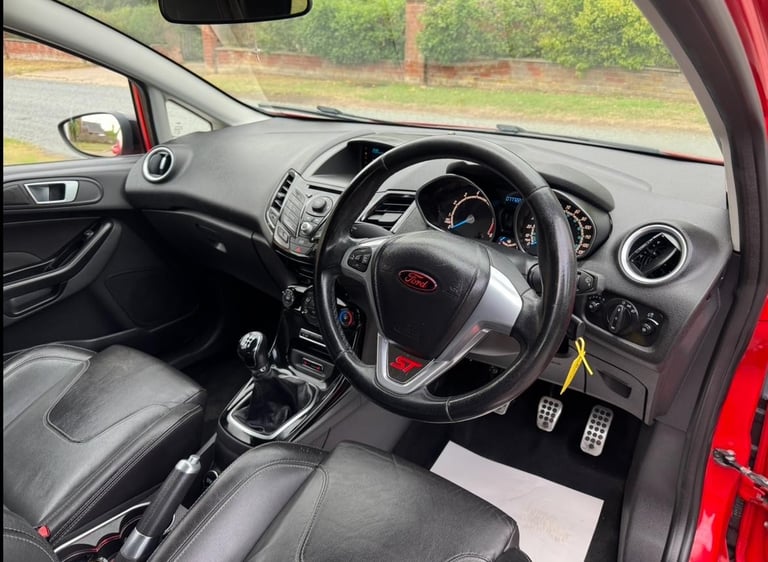2013 FORD FIESTA 1.0T ZETEC S LONG MOT RUNS/DRIVES GREAT JUST SERVICED LOVELY! 