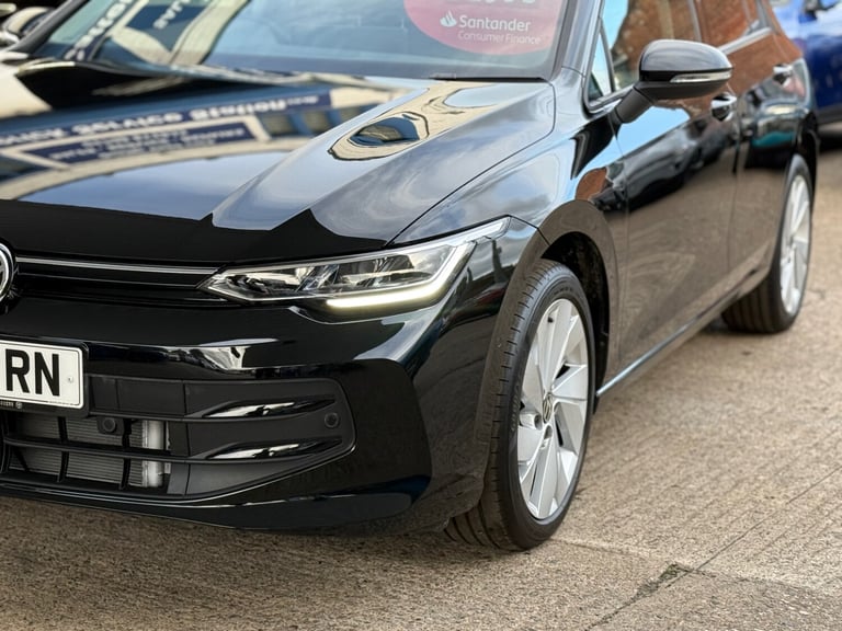2025 Volkswagen Golf 1.5 TSI Match 5dr, UNDER 3300 MILES, MAY 2028 VOLKSWAGEN WARRANTY HATCHBACK ...