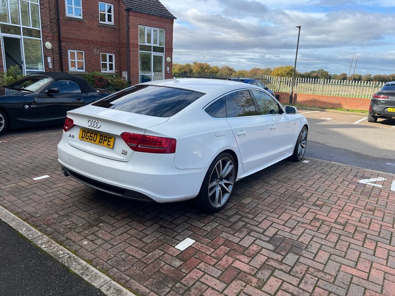 Audi, A5, Hatchback, 2011, Manual, 1968 (cc), 5 doors