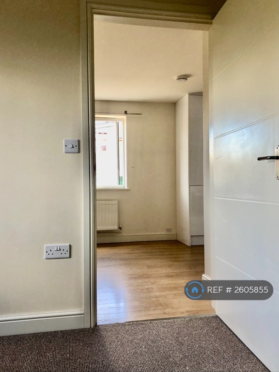 1 bedroom flat in Kings Lynn, Gaywood, King's Lynn, PE30 (1 bed) (#2605855)