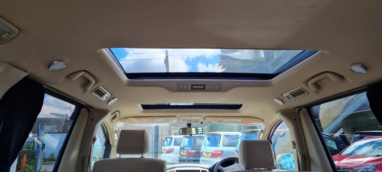 TOYOTA ALPHARD 2 BERTH CAMPERVAN WITH ROCK & ROLL BED & FRIDGE
