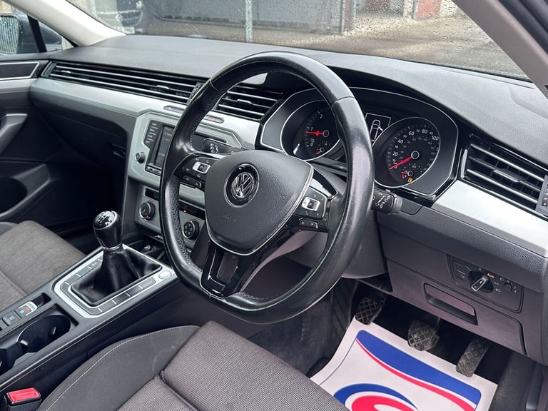  Volkswagen Passat 1.6 TDI BlueMotion Tech SE Euro 6 (s/s) 5dr Diesel Manual