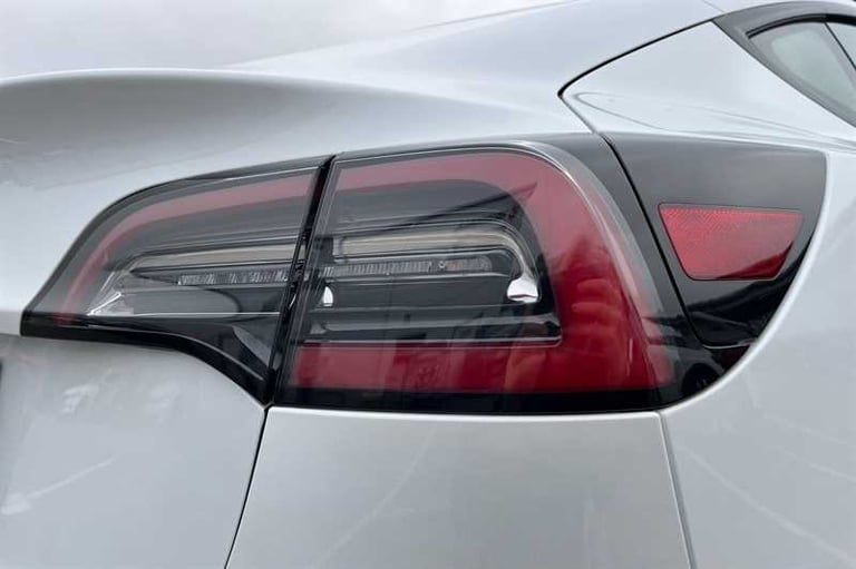 2021 Tesla Model 3 Standard Plus 4dr Auto SALOON ELECTRIC Automatic