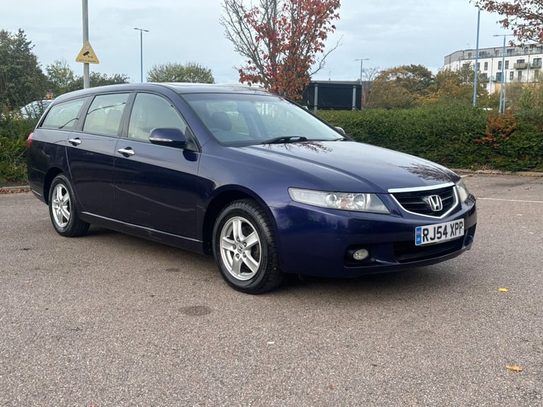 image for 2004 Honda Accord 2.0 i-VTEC Executive Tourer 5dr Petrol Manual (196 g/km, 153 bhp) ESTATE Petrol...
