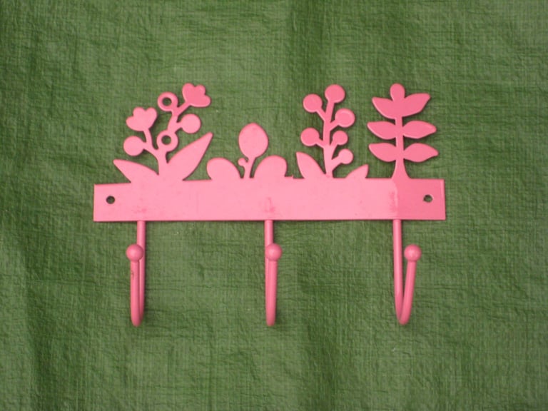 image for Brand New Decorative Set of 3 Metal Hooks for Door or Wall Fixing for £3.00